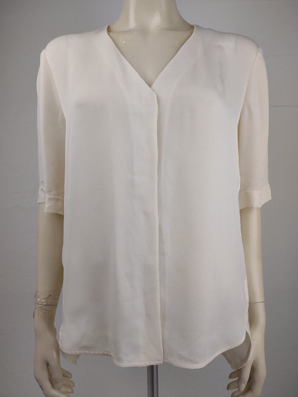 Theory ivory off-white Silk blend half sleeve button front blouse ladies XL